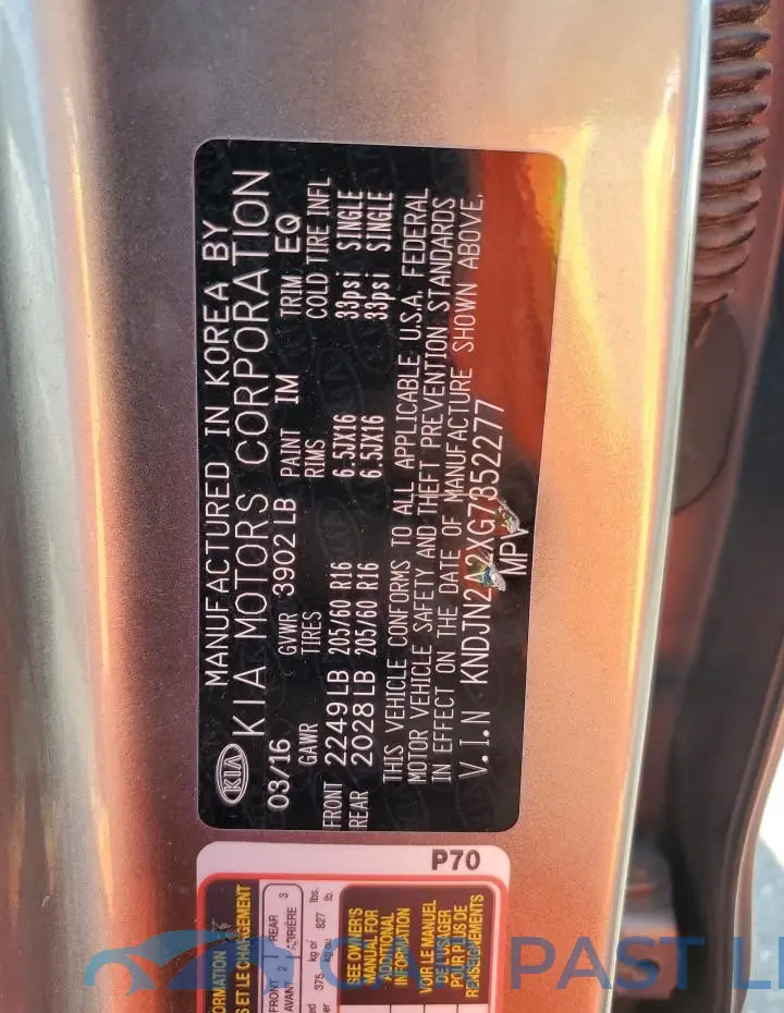 KNDJN2A2XG7352277# 12