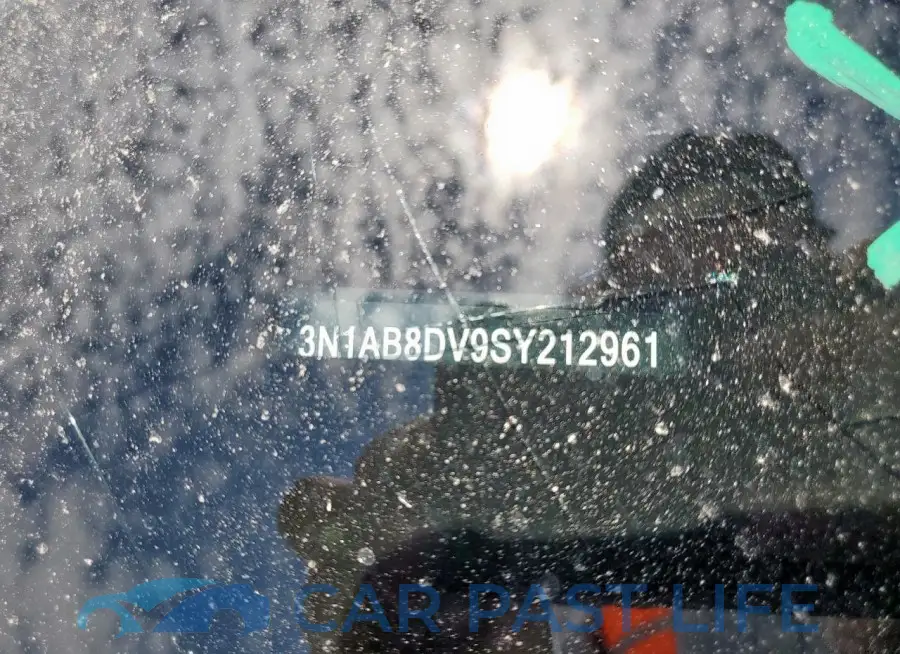 3N1AB8DV9SY212961# 12