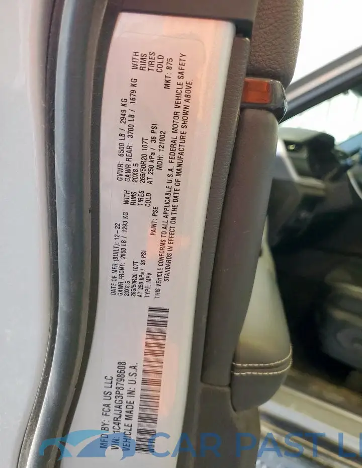 1C4RJJAG3P8798608# 13