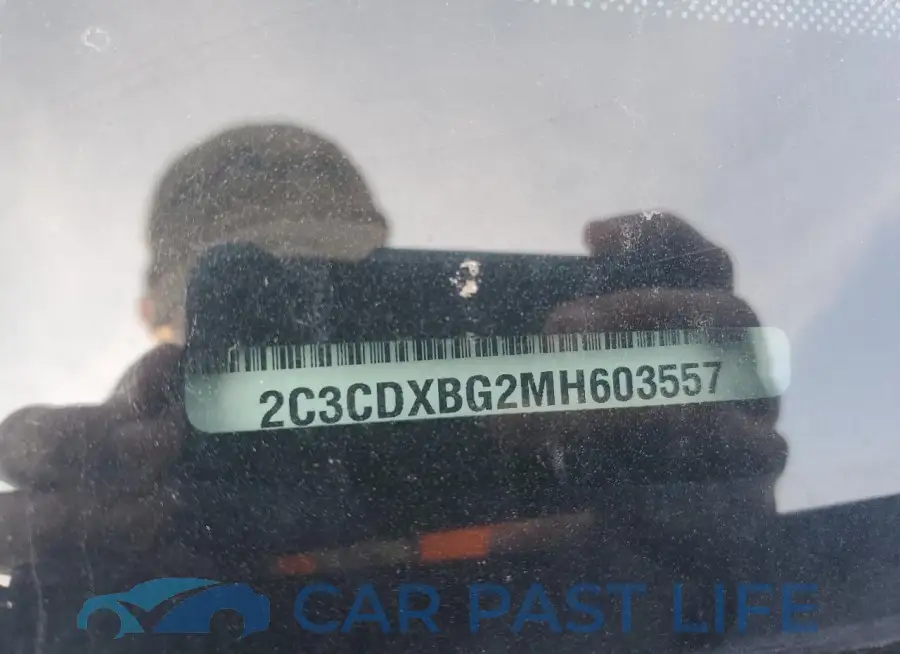 2C3CDXBG2MH603557# 13