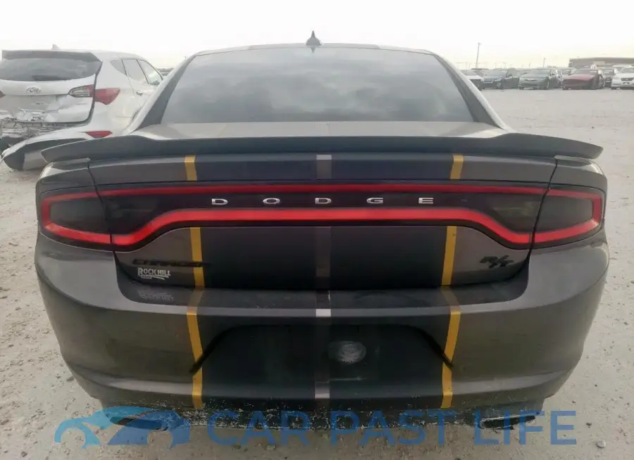 2C3CDXCT2HH581318# 6