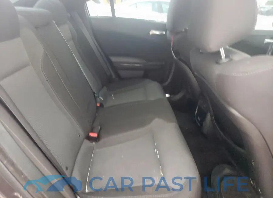 2C3CDXCT2HH581318# 10