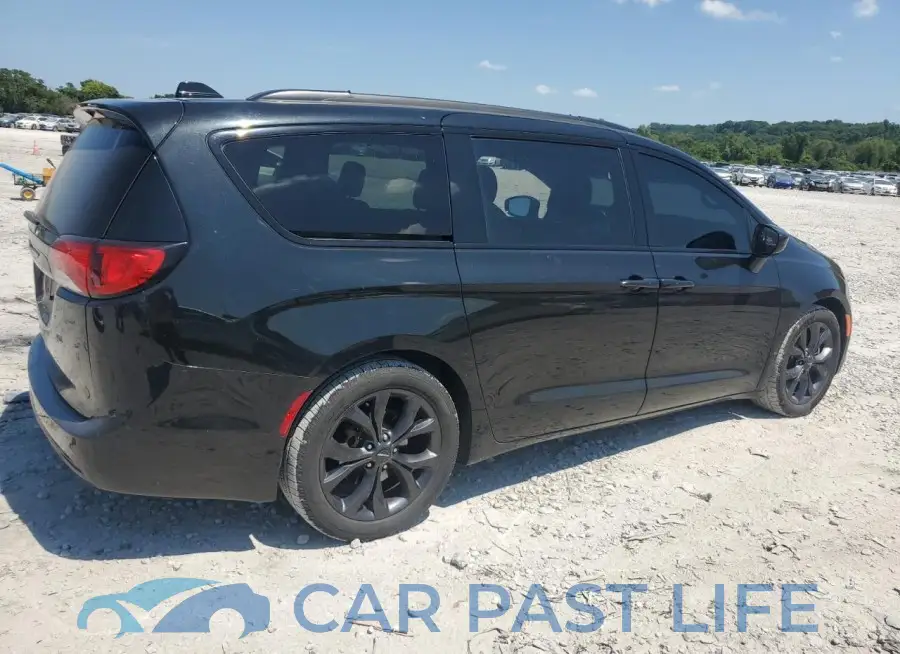 2C4RC1EG5JR236323# 3