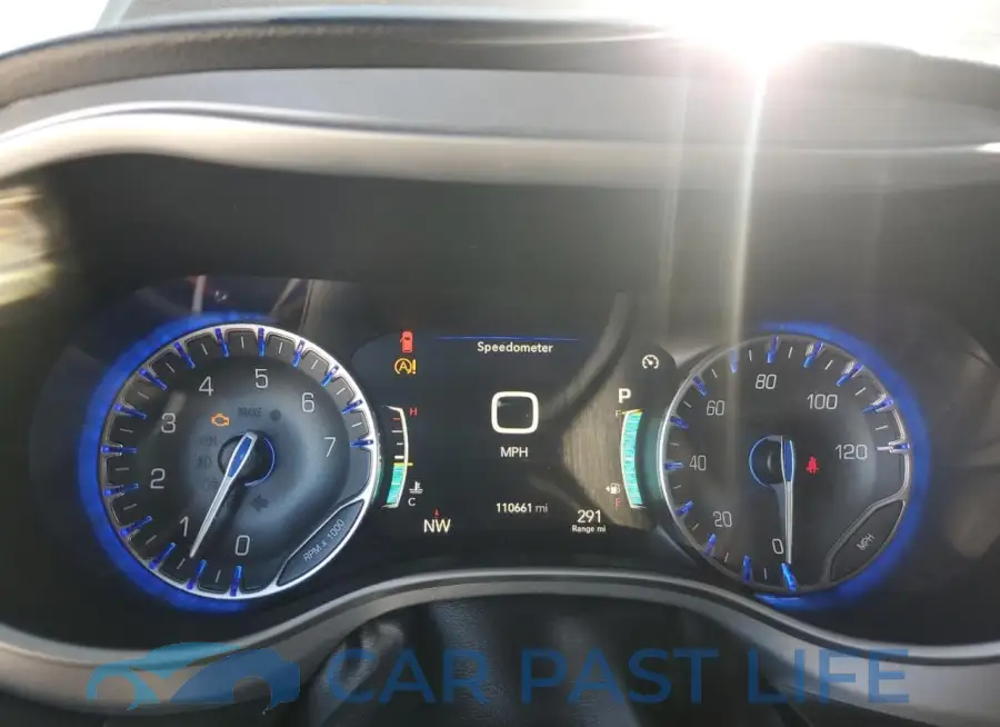 2C4RC1EG5JR236323# 9