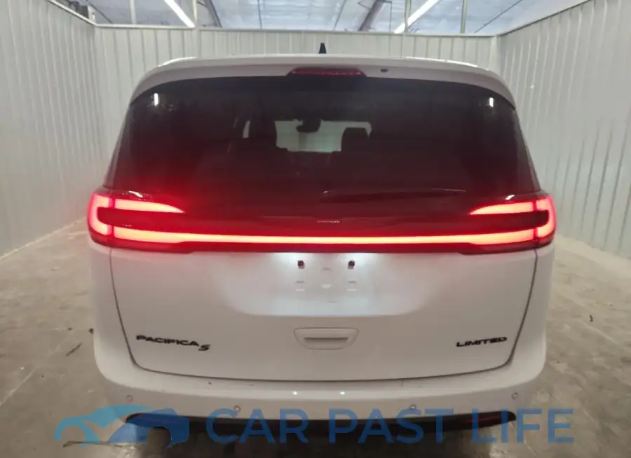 2C4RC1GG4SR550995# 6