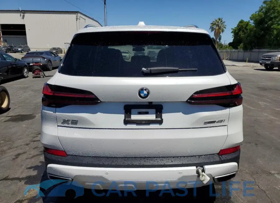5UX13EU08R9V80897# 6