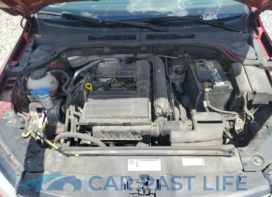 3VW2B7AJ0JM220589# 11