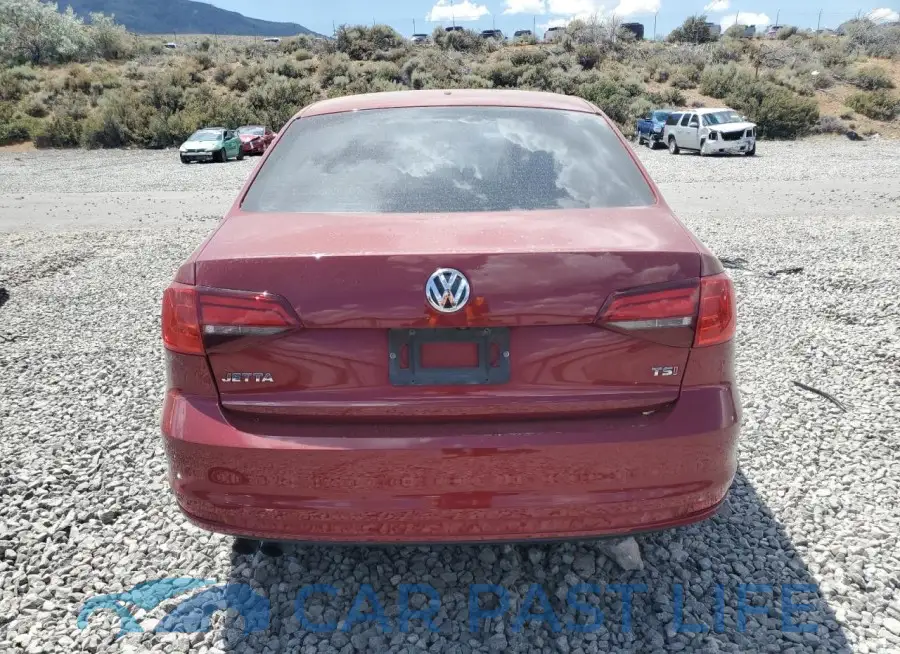 3VW2B7AJ0JM220589# 6