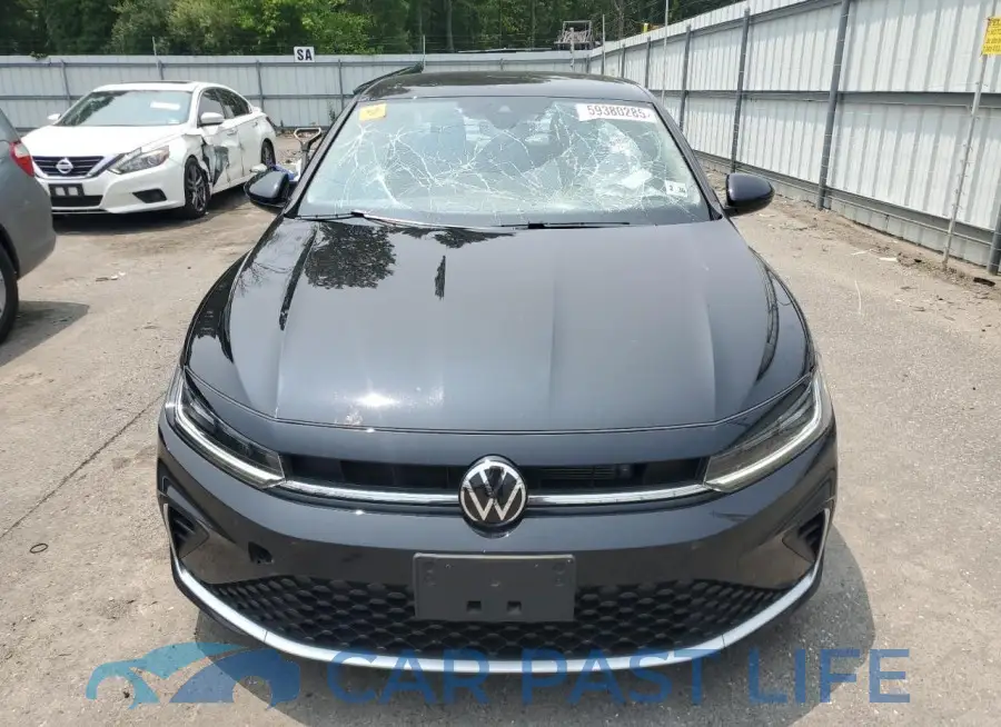 3VW5X7BUXSM051514# 5