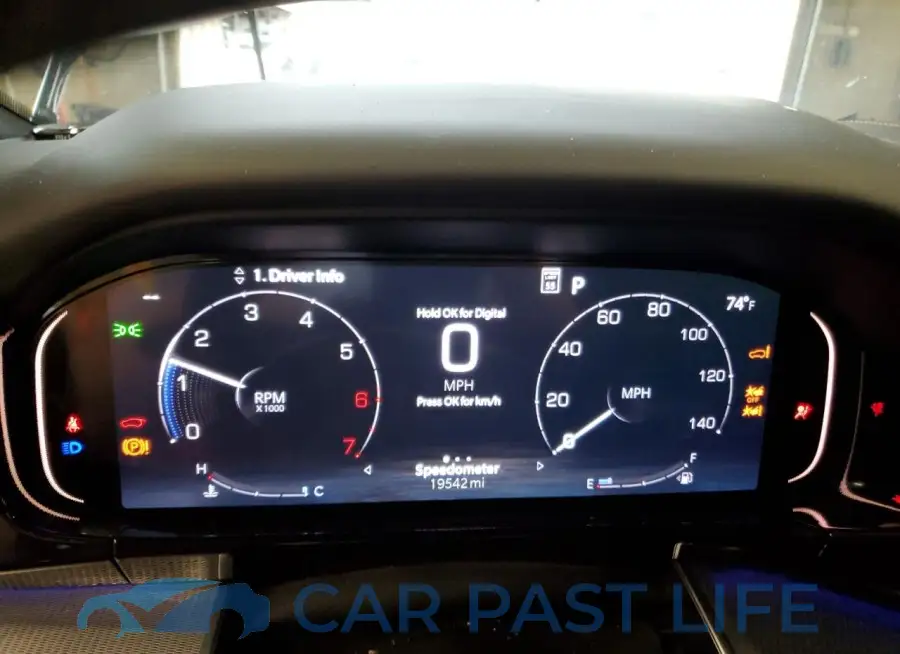 1C4SJVGP9PS504065# 9