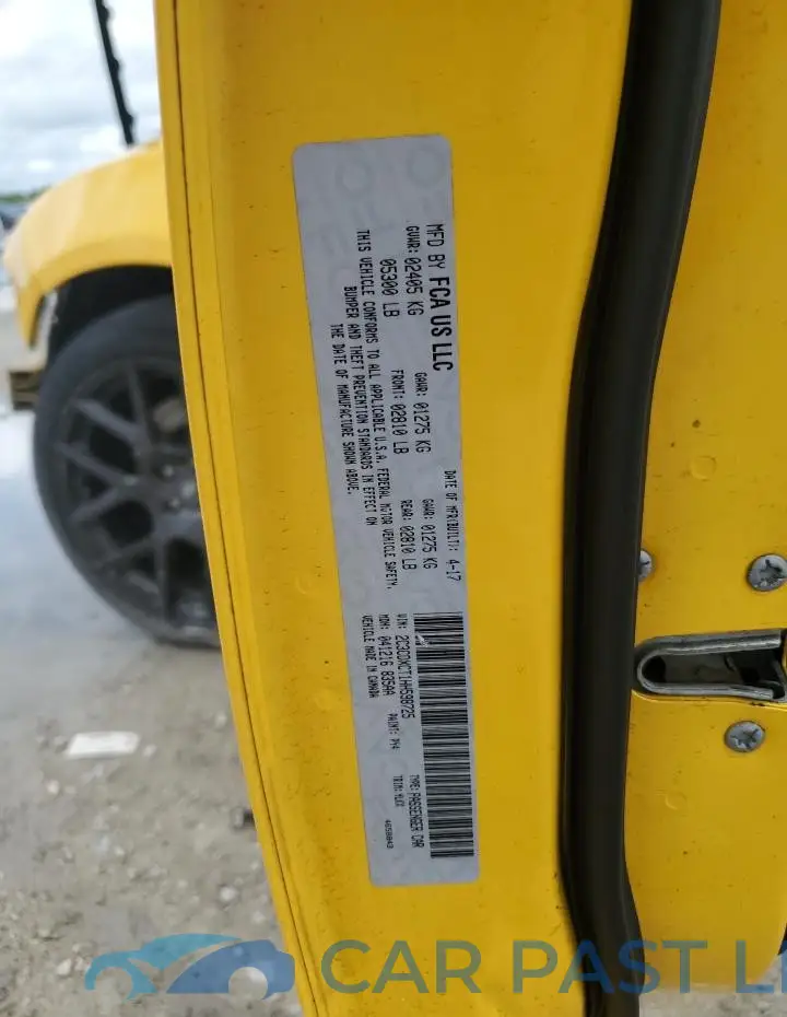 2C3CDXCT1HH598725# 13