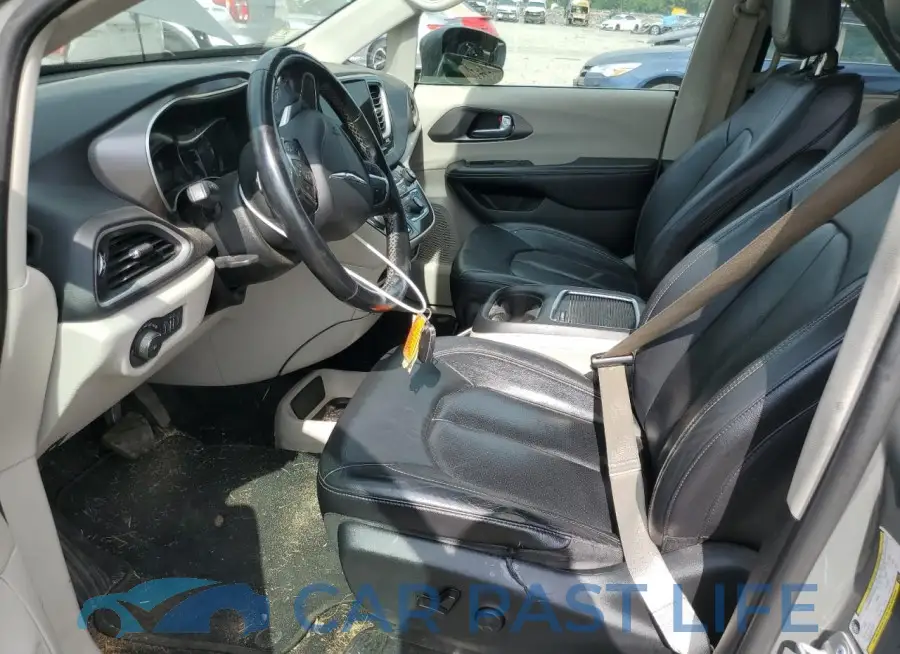 2C4RC1BG5NR136457# 7