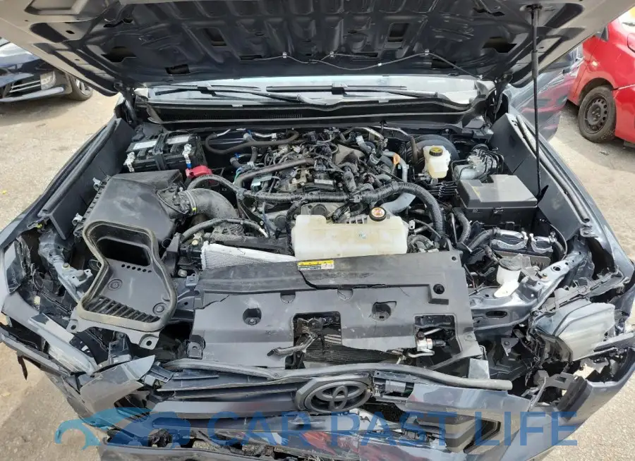 3TYLB5JN6RT035638# 11
