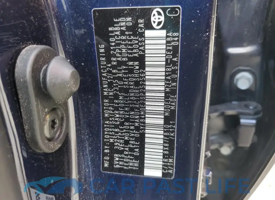 5YFB4MDE2SP252562# 12