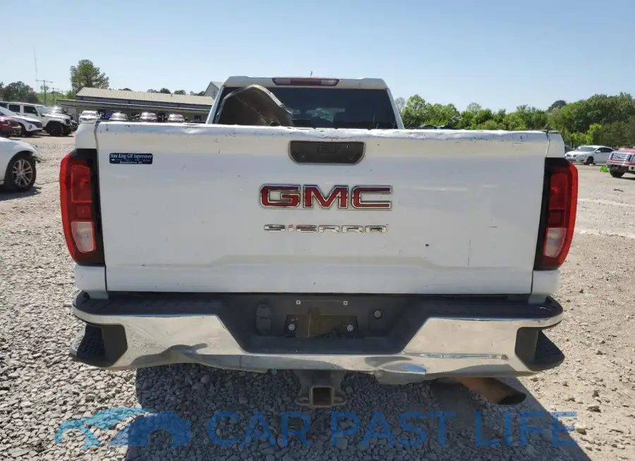 1GT48LE7XMF208424# 6