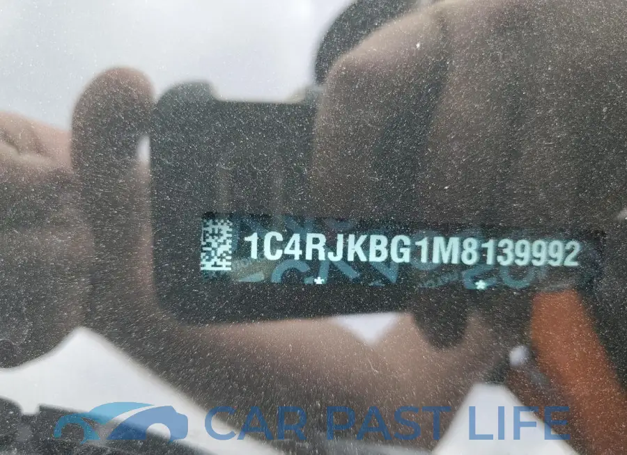 1C4RJKBG1M8139992# 13
