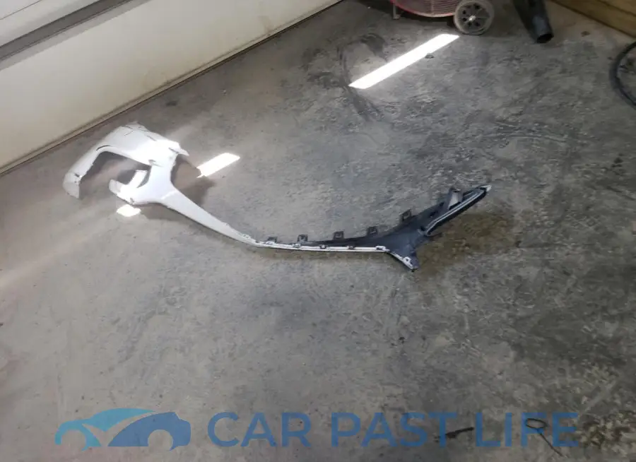 1G1ZD5ST6JF180432# 12