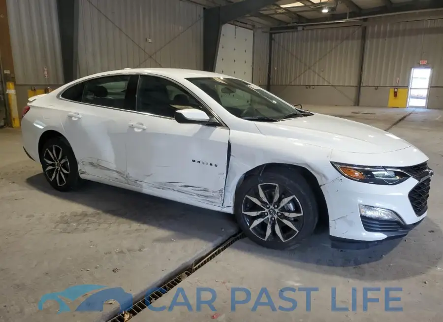 1G1ZG5ST3RF135306# 4