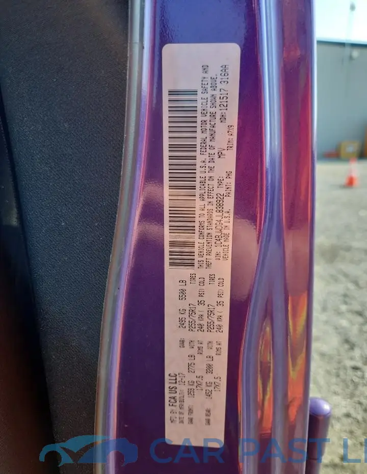 1C4BJWDG4JL838922# 14