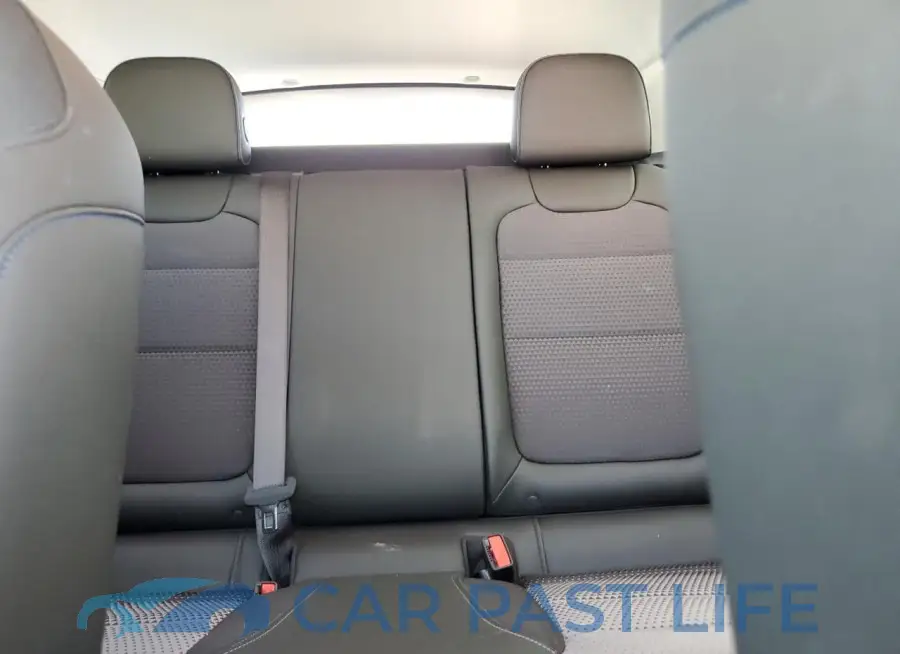 KL77LHEP9SC190227# 10