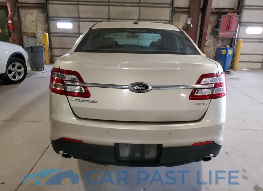 1FAHP2E87HG109055# 6