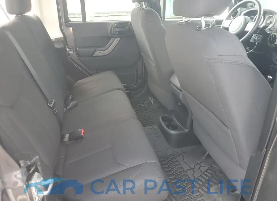1C4BJWDG2HL500638# 10