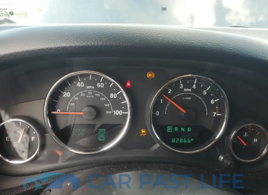 1C4BJWDG2HL500638# 9