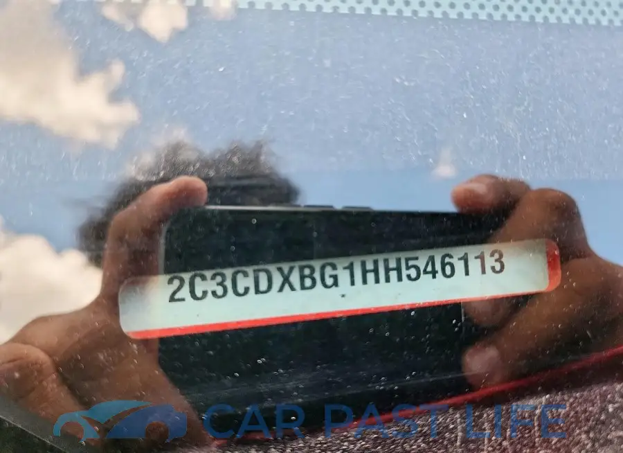 2C3CDXBG1HH546113# 12