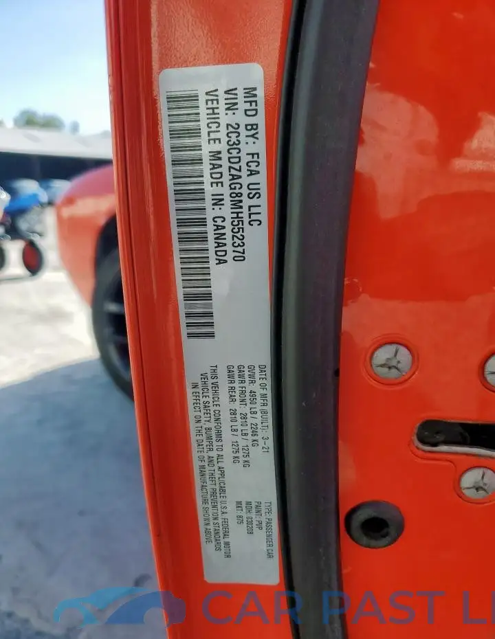 2C3CDZAG8MH552370# 12