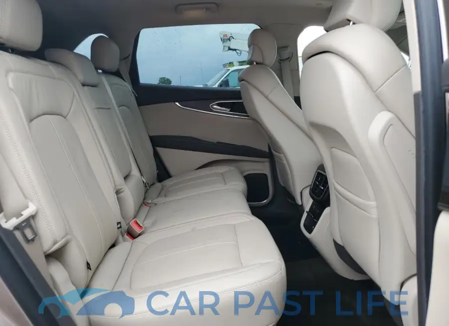 2LMPJ8KP4LBL01250# 11