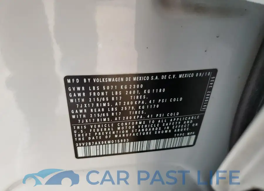 3VV2B7AX9KM015993# 14