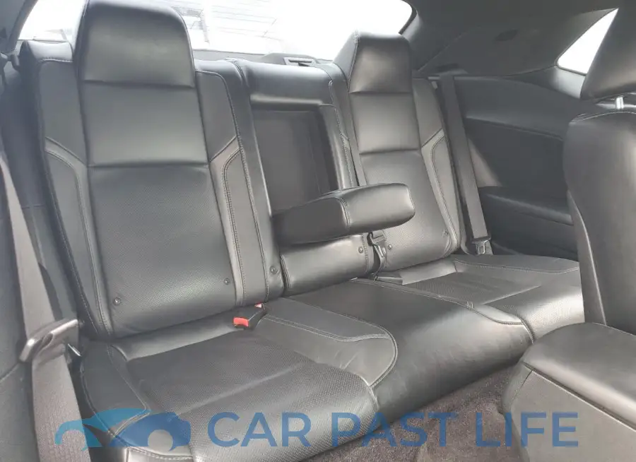 2C3CDZAG7HH601323# 10