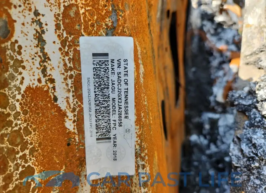 SADCJ2GX2JA286958# 13