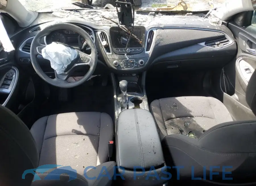 1G1ZD5ST2PF188469# 8
