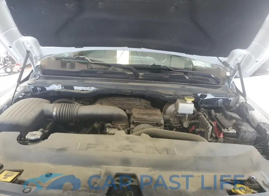 1C6SRFBT5KN865309# 11