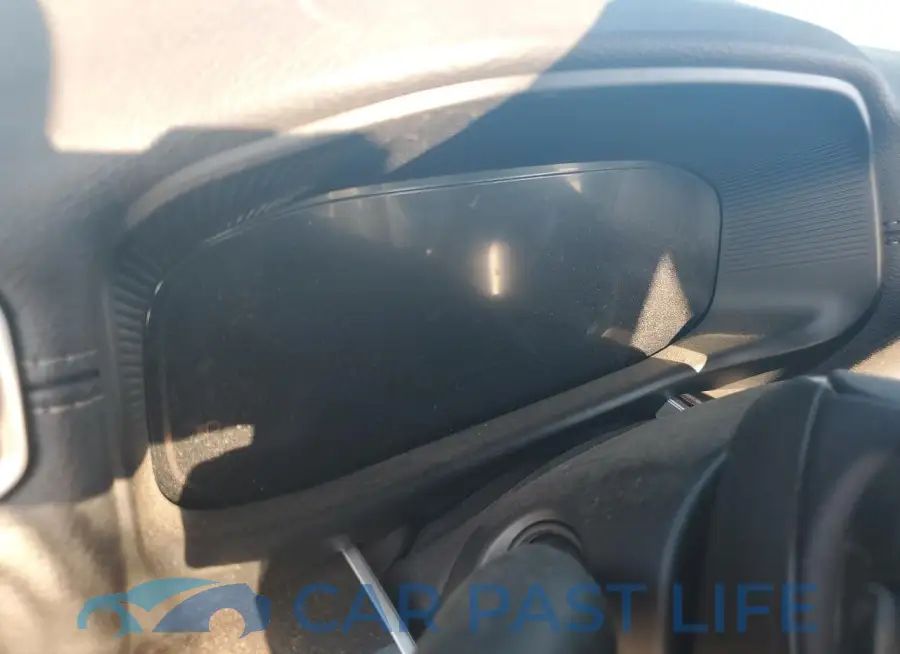 1C4SJVAP1RS121748# 9