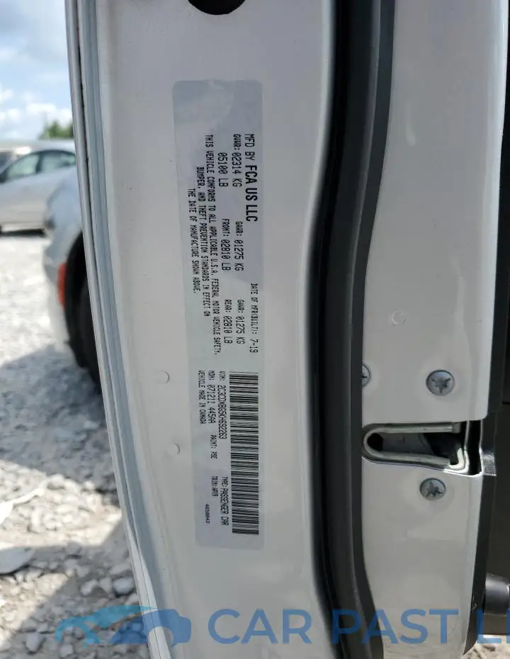 2C3CDXBG5KH692263# 12