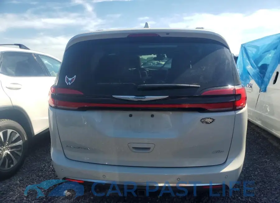 2C4RC3PG2MR604101# 6