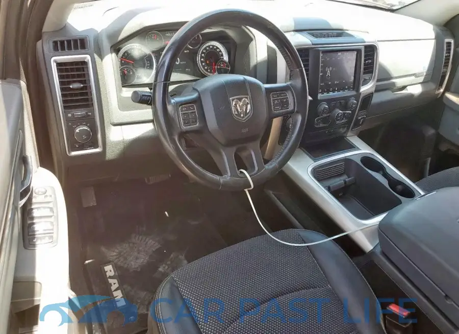 1C6RR6LT8KS600494# 8