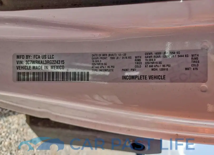 3C7WRKAL3RG224315# 12