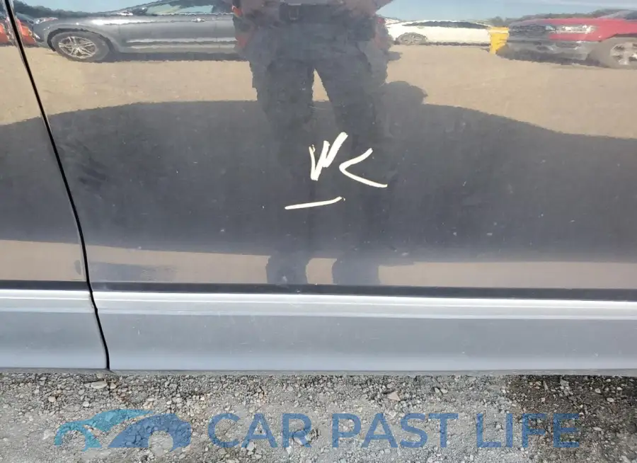 3VV3B7AX1LM014729# 12