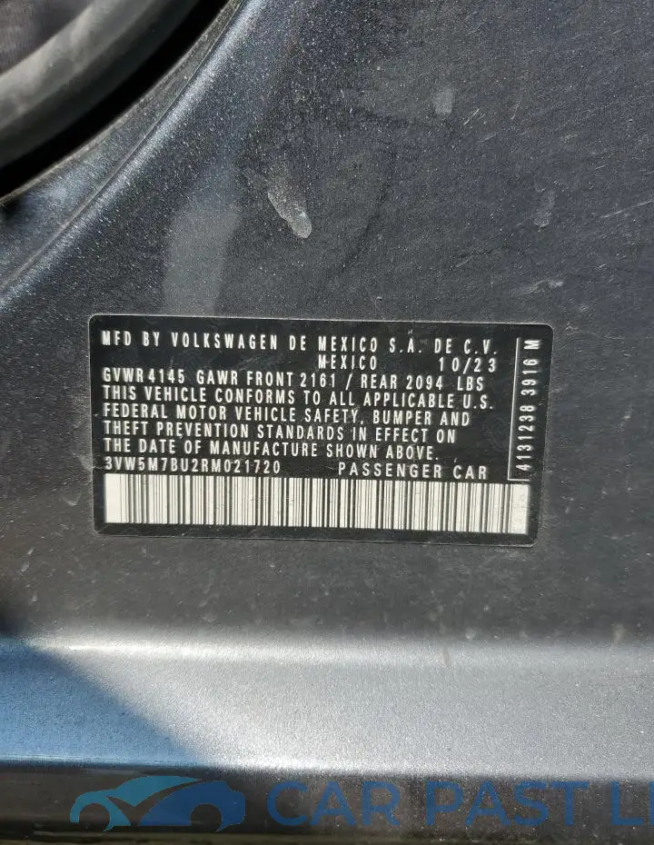 3VW5M7BU2RM021720# 12