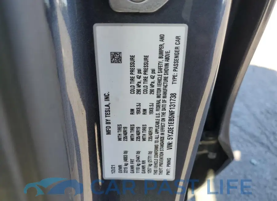 5YJ3E1EB5NF131738# 12