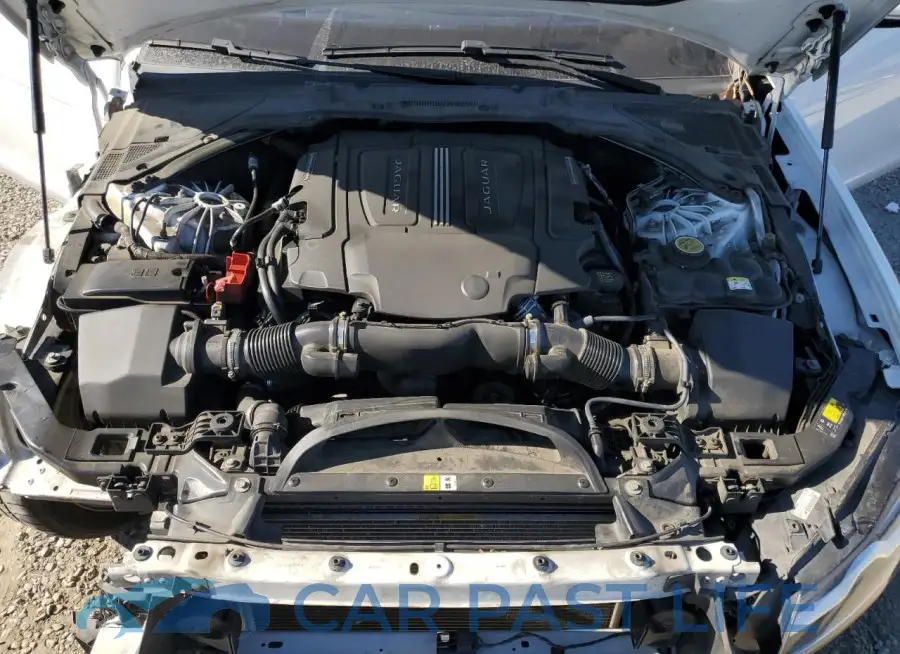 SAJBF4BV7GCY15961# 11