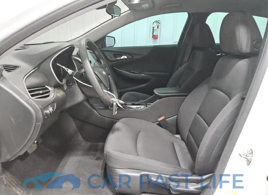 1G1ZB5ST7PF234240# 7
