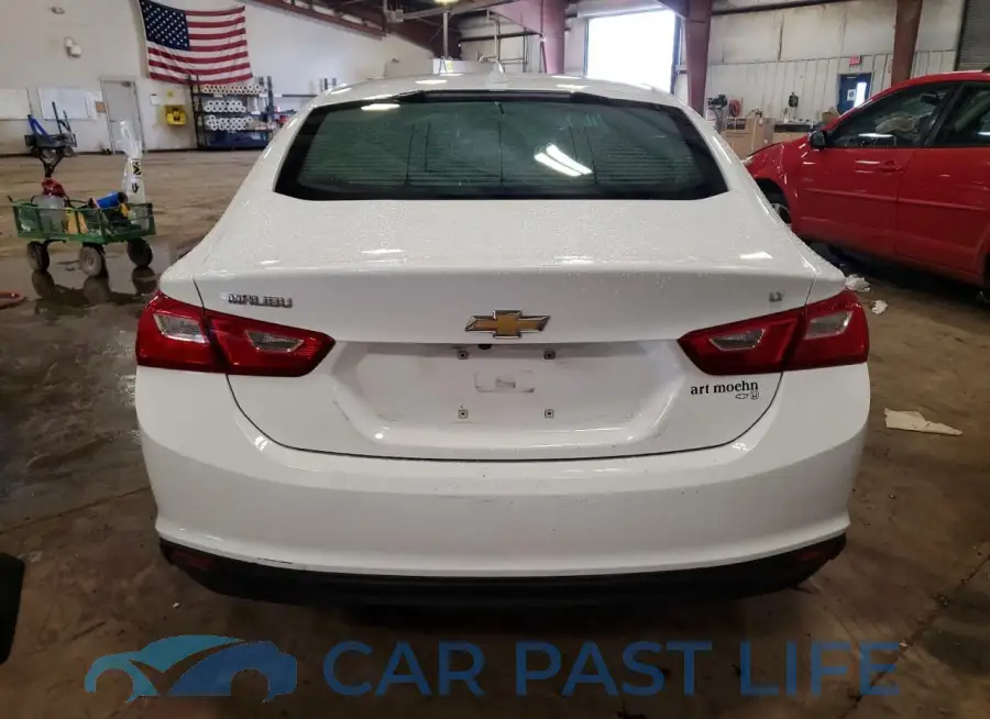 1G1ZD5ST4JF132587# 6