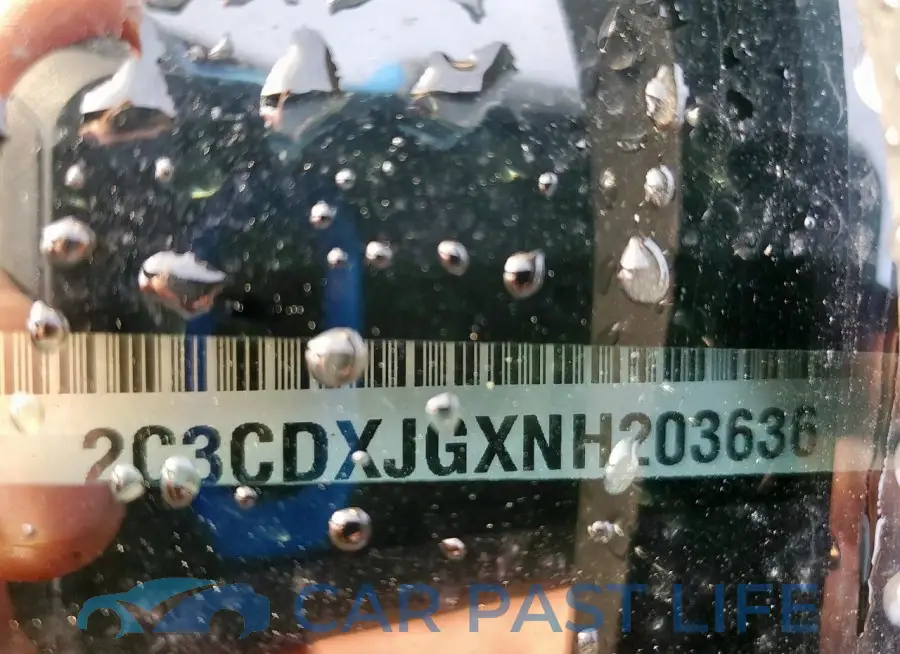 2C3CDXJGXNH203636# 13