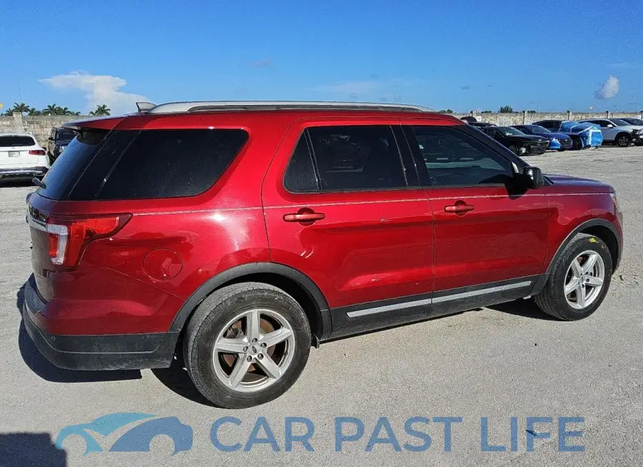 1FM5K7D81JGB42872# 3