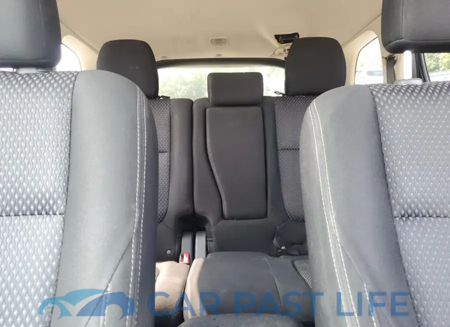 JA4AD2A34JZ068712# 10