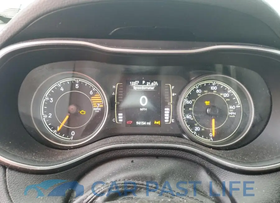 1C4PJLCB6MD211180# 9
